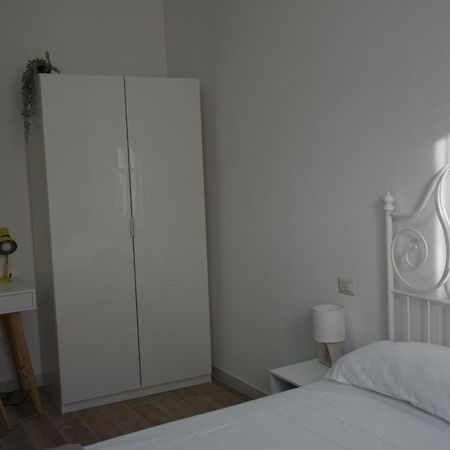 Le Tre Borghesi Hotell Parma Exteriör bild